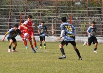En divisiones inferiores se programaron los encuentros de Cuartos de Final