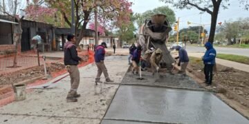 Última etapa de la pavimentación en la colectora de avenida 9 de Julio
