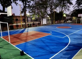 El Intendente Julio Bravo inauguró el Polideportivo de barrio Primavera