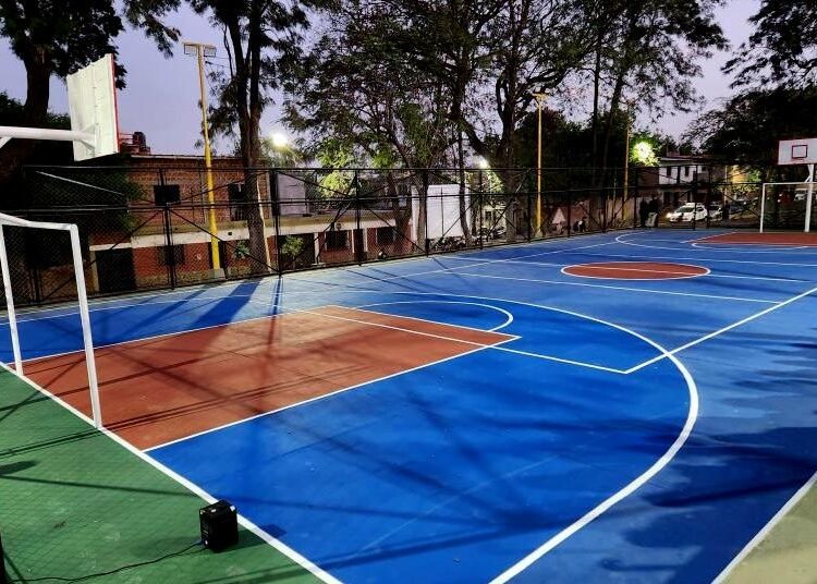 El Intendente Julio Bravo inauguró el Polideportivo de barrio Primavera